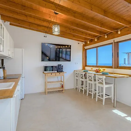 Romantica Ocean Retreat Apartment *